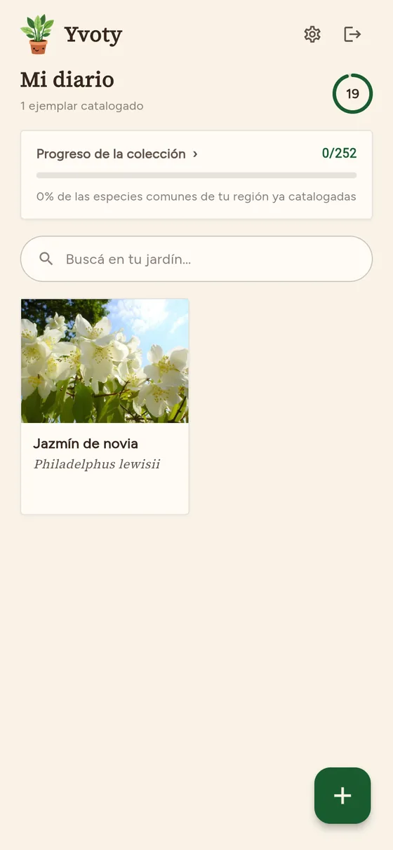 Diario de Yvoty con una planta guardada, su foto y su nombre